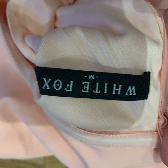 White fox dress - Picture 4 of 4